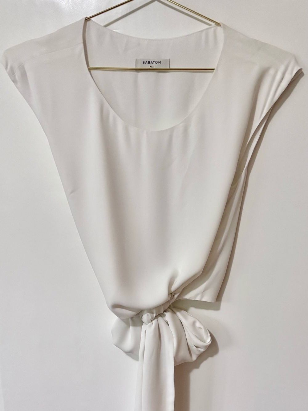 Babaton| Aritzia| White Avant Garde Tie-Back Silky Cap Sleeve Blouse Sz XXS